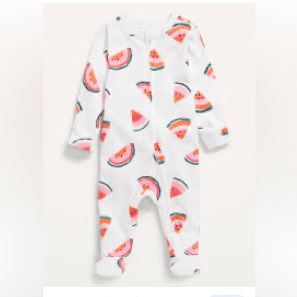 Old navy 1 piece sleep and play 0-3